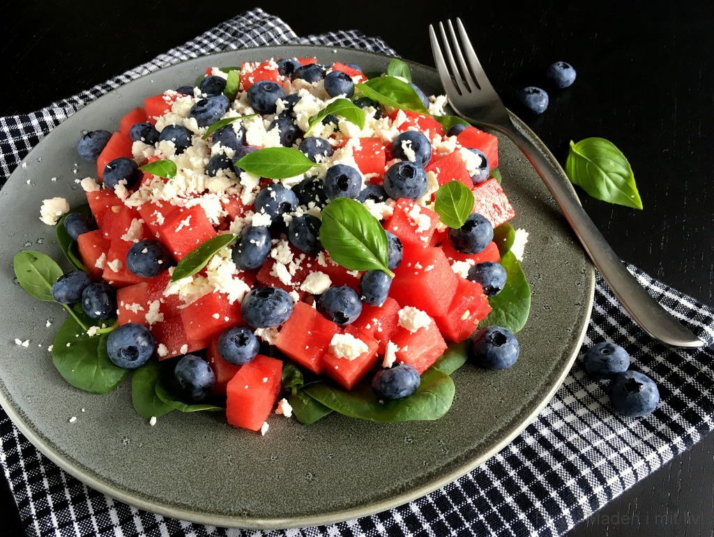 Vandmelonsalat – nem salat med vandmelon og feta.